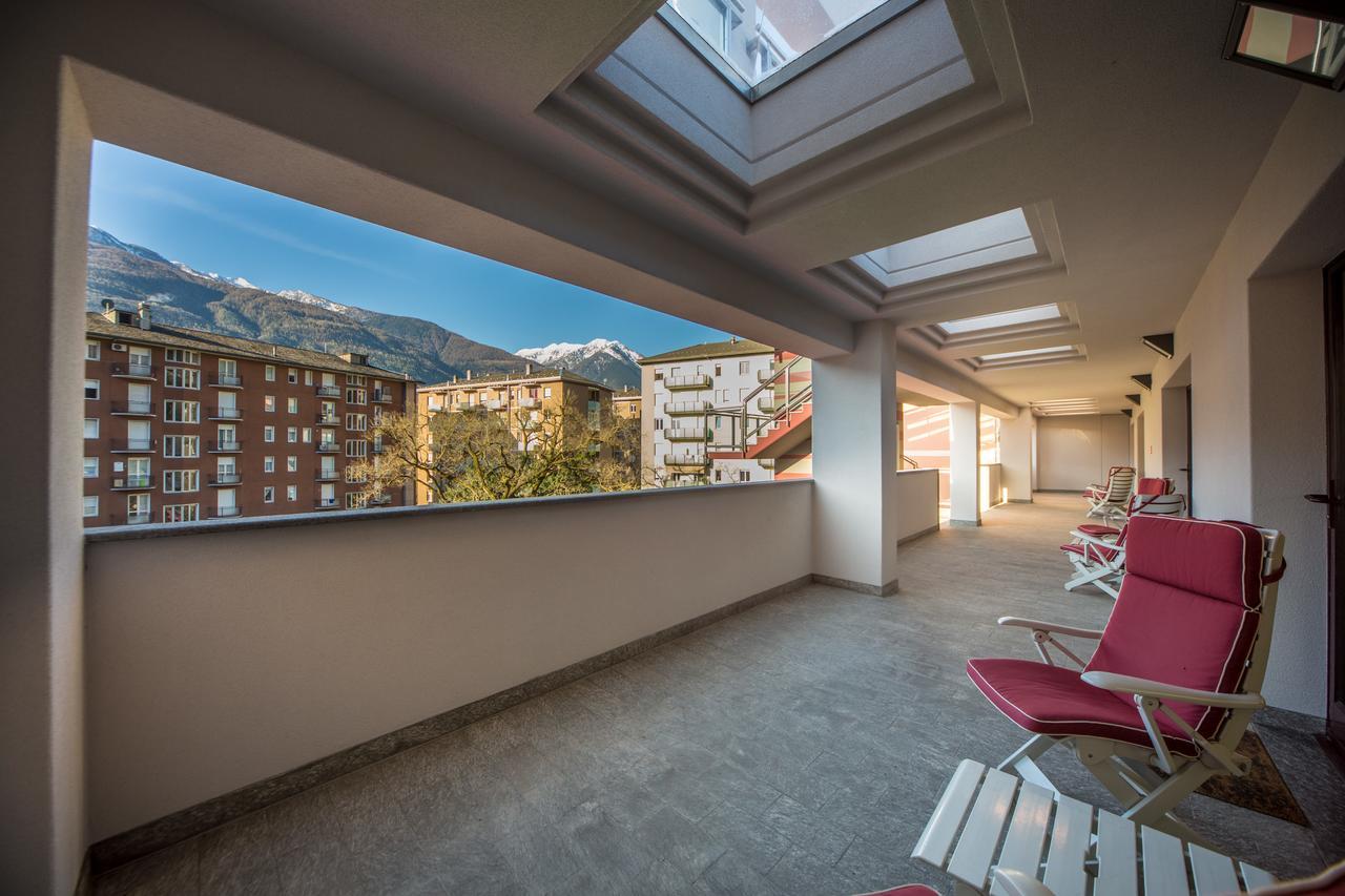 Piazzi House Aparthotel Sondrio Buitenkant foto