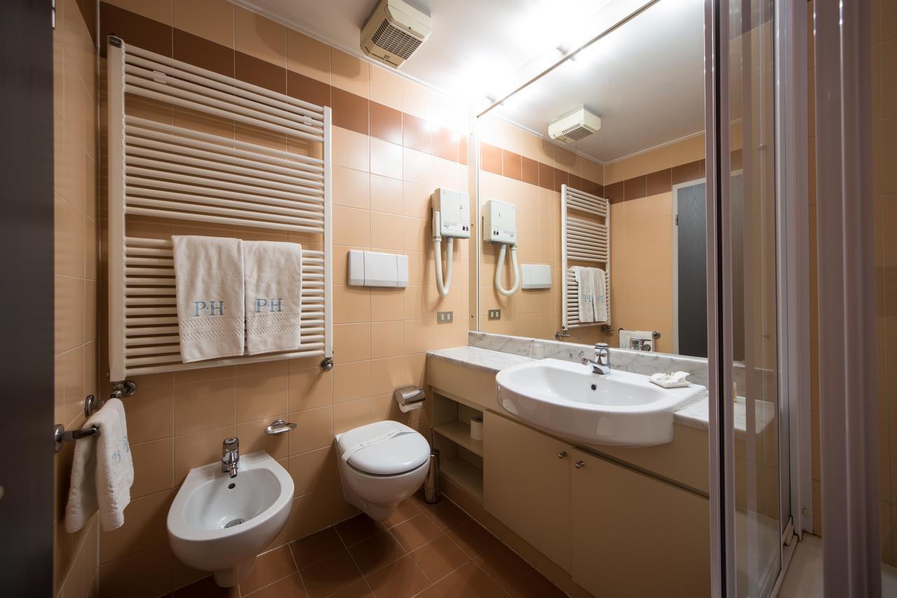Piazzi House Aparthotel Sondrio Buitenkant foto