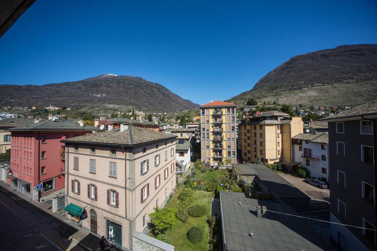 Piazzi House Aparthotel Sondrio Buitenkant foto