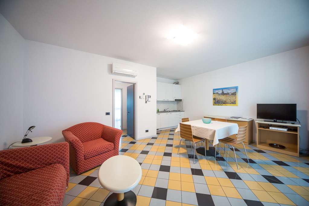 Piazzi House Aparthotel Sondrio Kamer foto